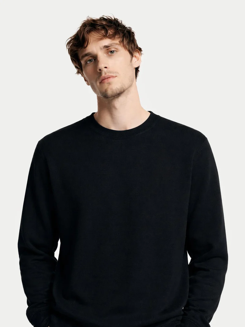 Basic Kaschmirpullover mit R-Ausschnitt