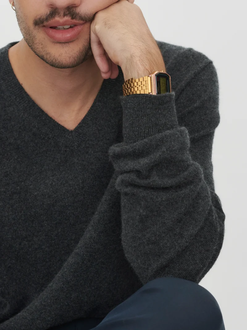 Basic Kaschmirpullover mit V-Ausschnitt