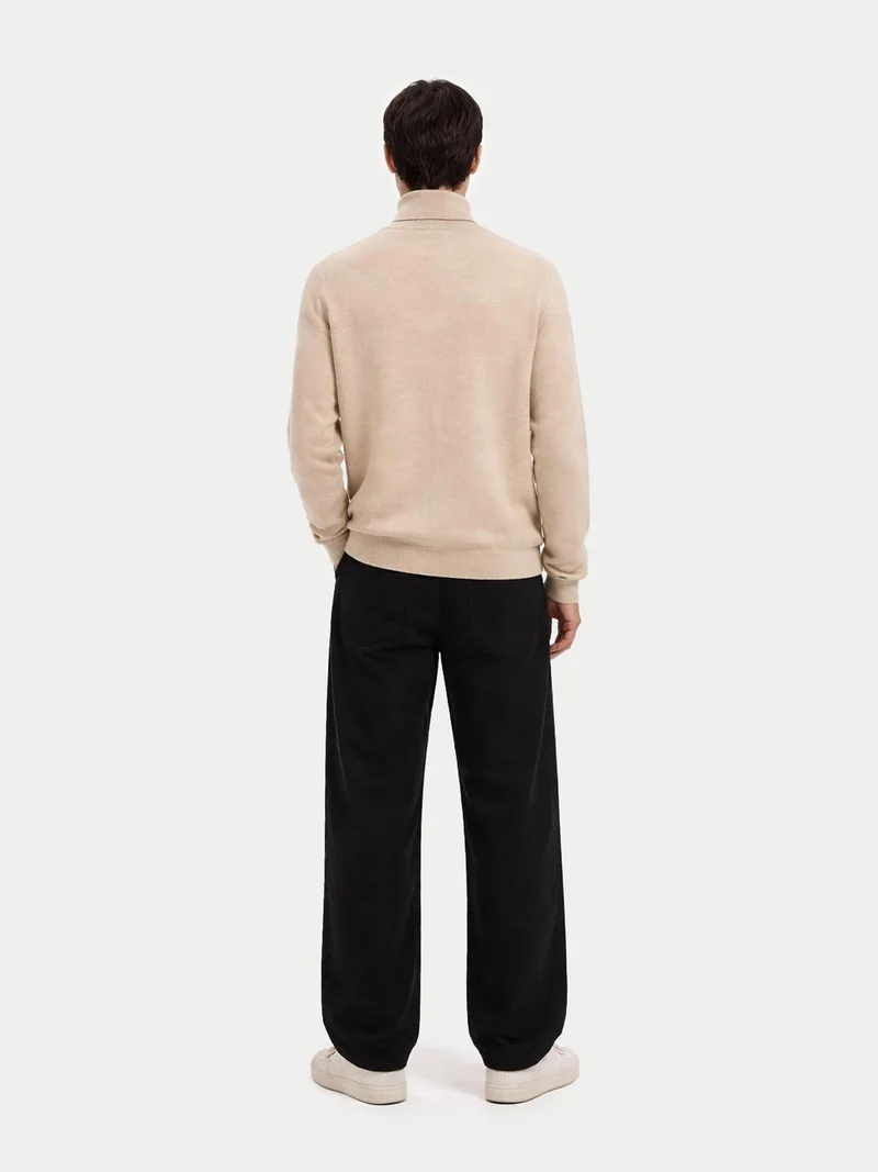 Naturfarbener Basic Kaschmir Rollkragenpullover