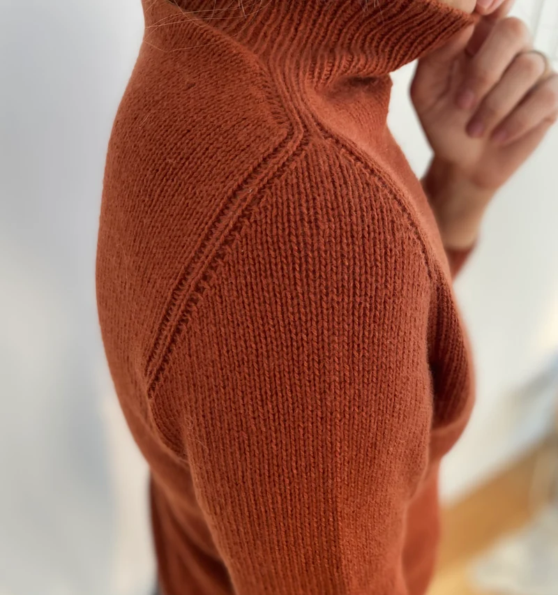 TheCozyOneSweater ENG