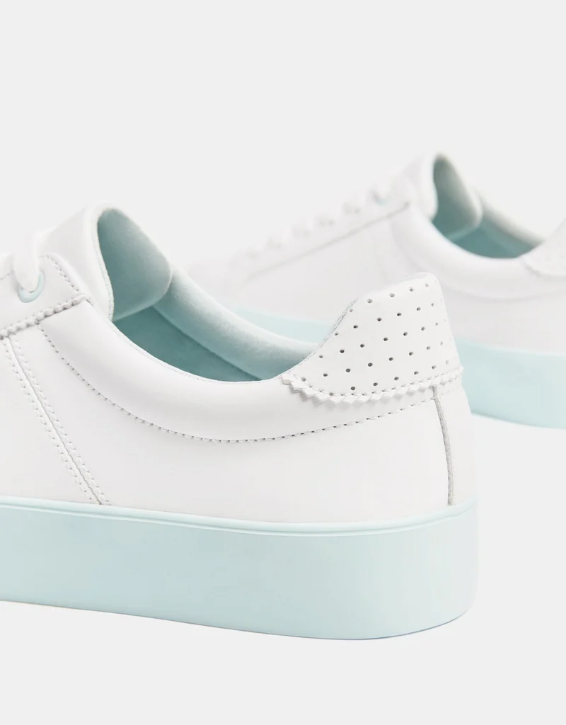 Lace-up trainers with heel detail