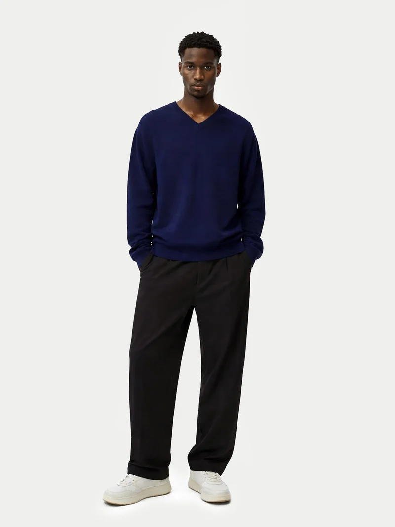 Basic Kaschmirpullover mit V-Ausschnitt