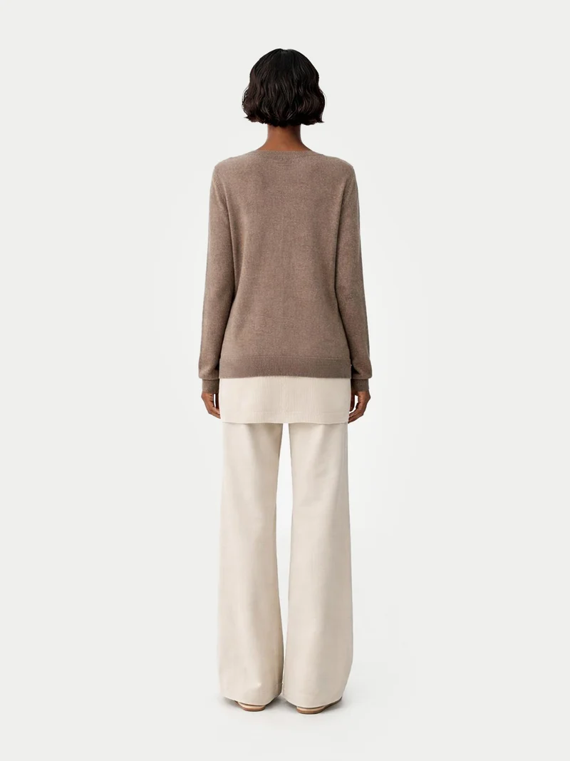 Naturfarbener Basic V-Ausschnitt Kaschmirpullover