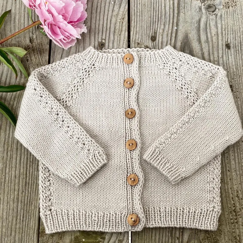 SnowflakeCardigan DEU