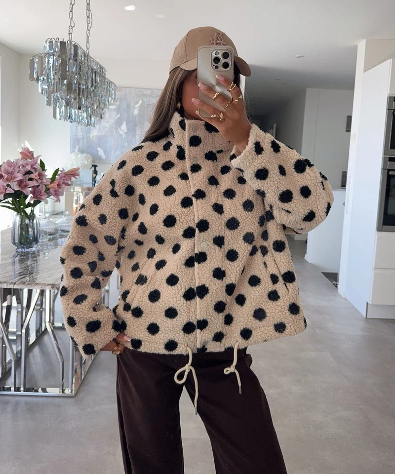 Polka Dot Teddyjacke Wanja Beige