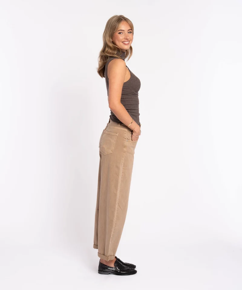 Stretch Balloon Jeans Aleno Camel