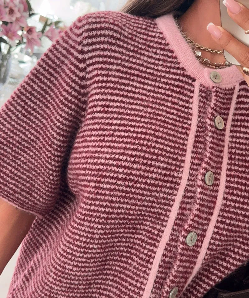 Kurzarm Strickjacke Camilla Weinrot