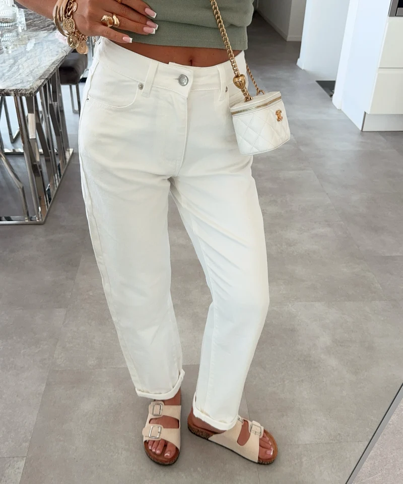 Stretch Mom Jeans Leava Weiß