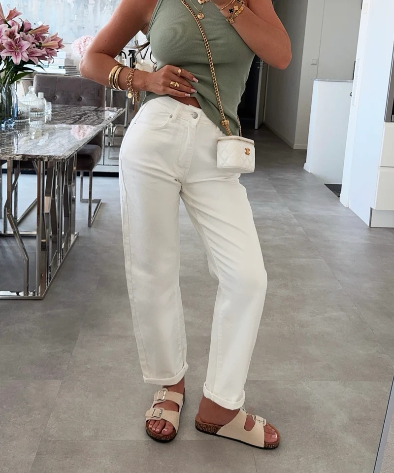 Stretch Mom Jeans Leava Weiß