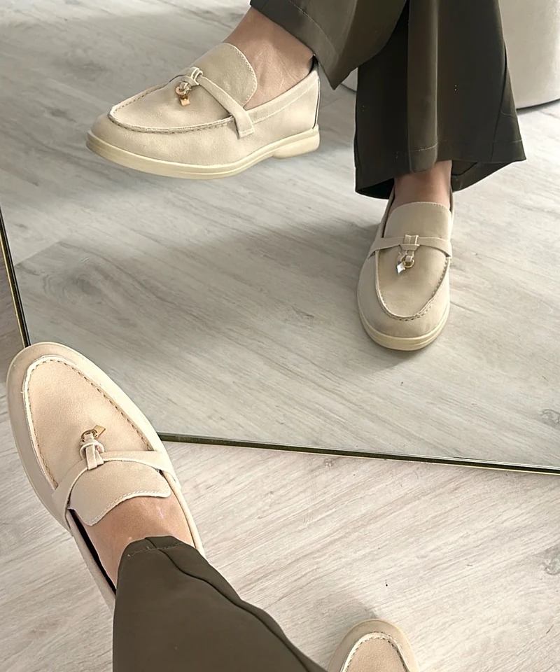 Loafers Classy Beige