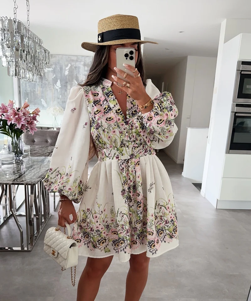 Kleid Milana Blume Hellgrün