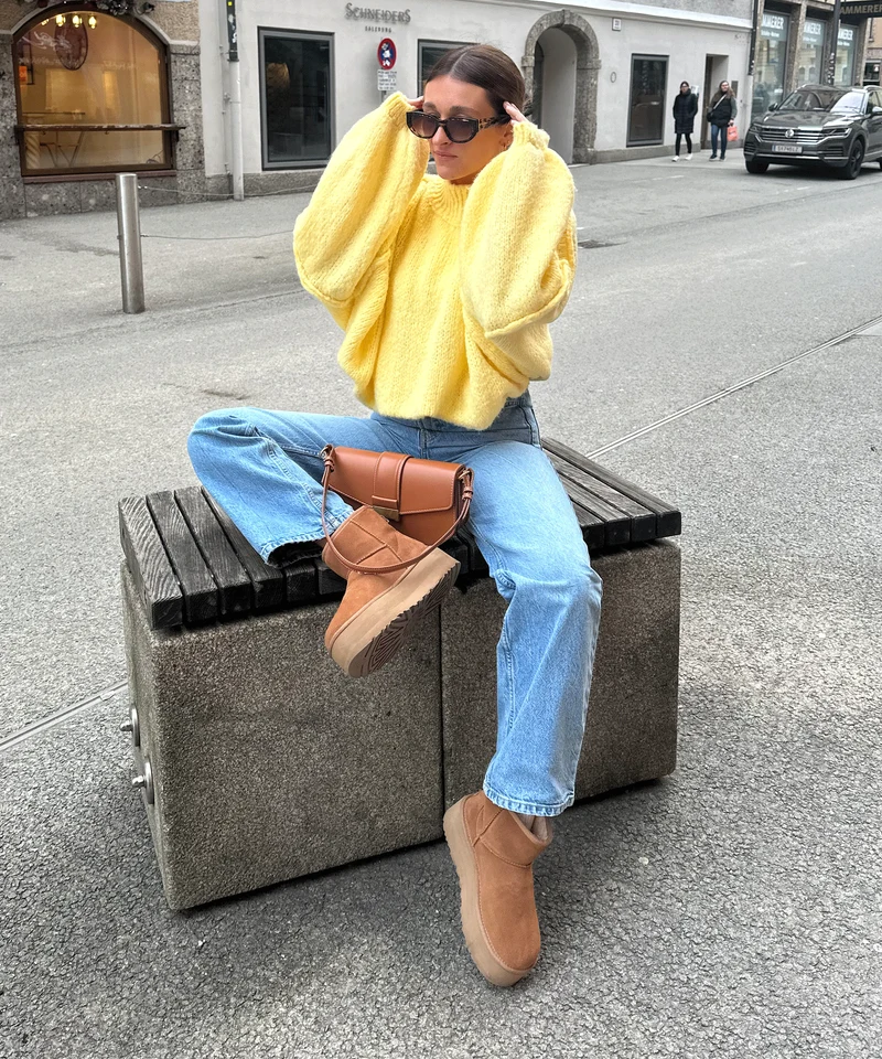 Oversize Pullover Nata Gelb