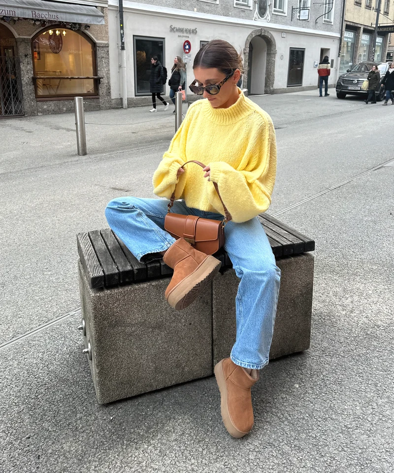 Oversize Pullover Nata Gelb