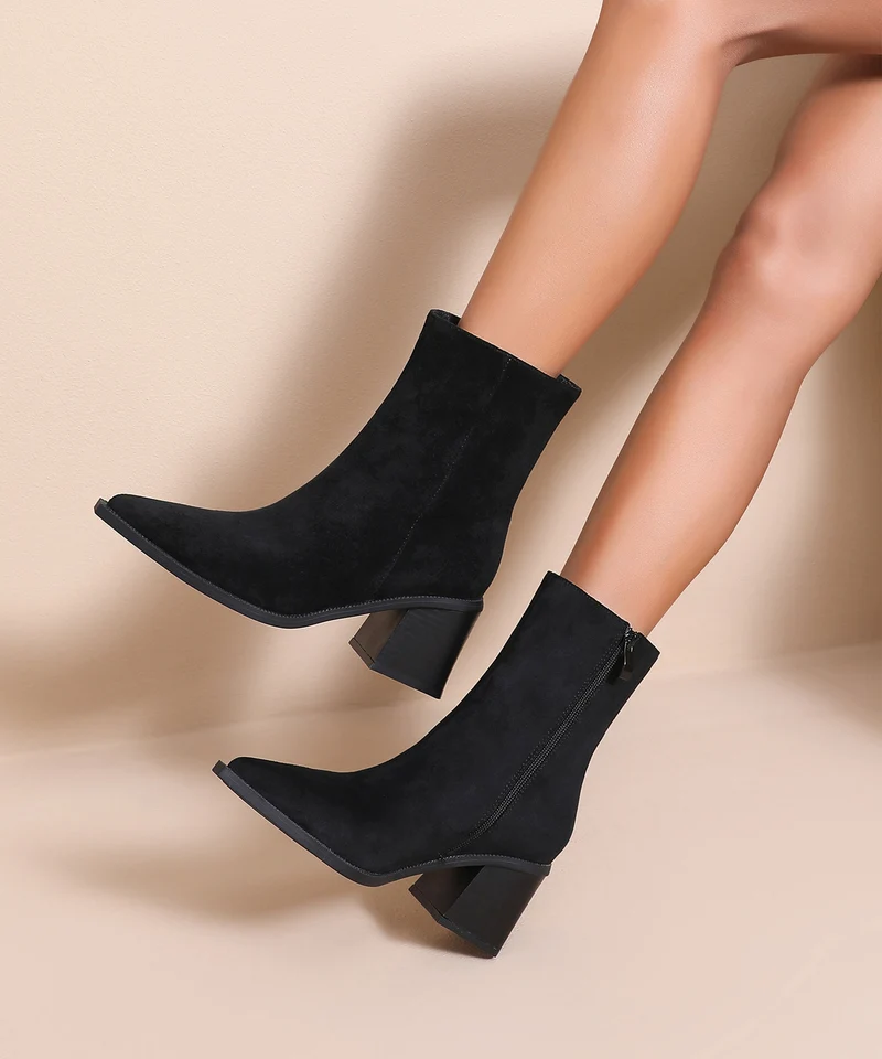 Stiefeletten Nela Schwarz