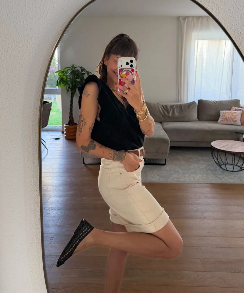 Stretch Bermuda Shorts Lucy Creme