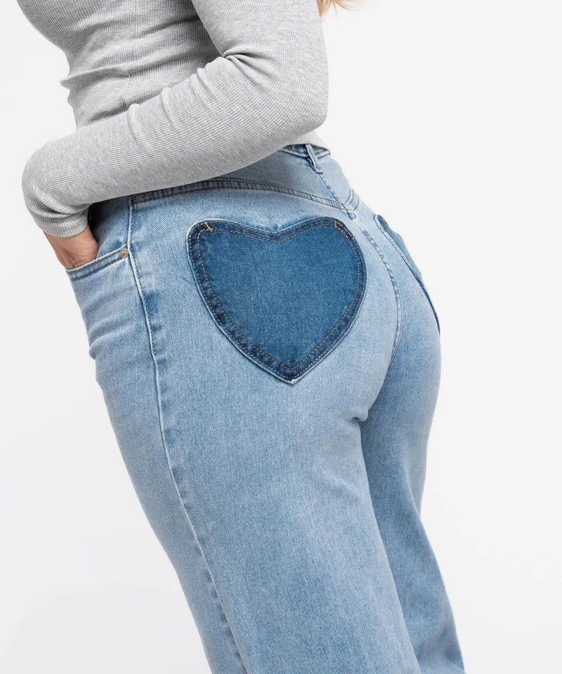 Stretch Straight Leg Jeans Heart Blau