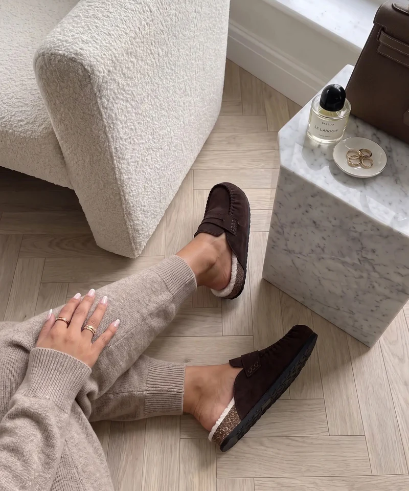 Fell Mules Leni Braun