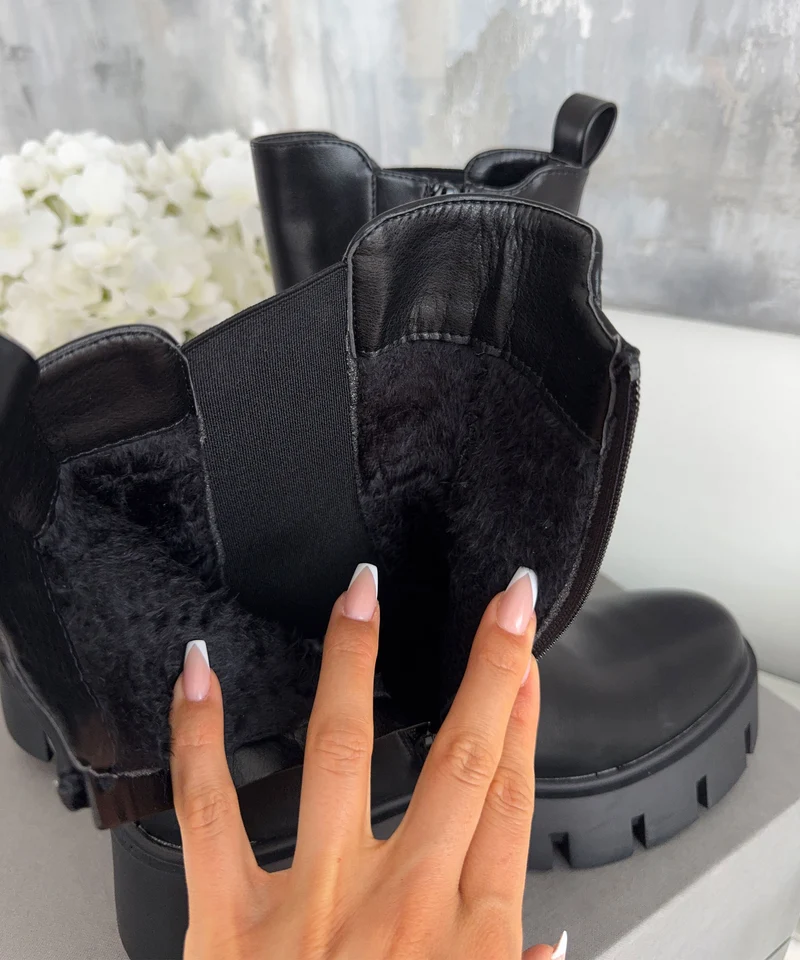 Boots Jeanine Schwarz