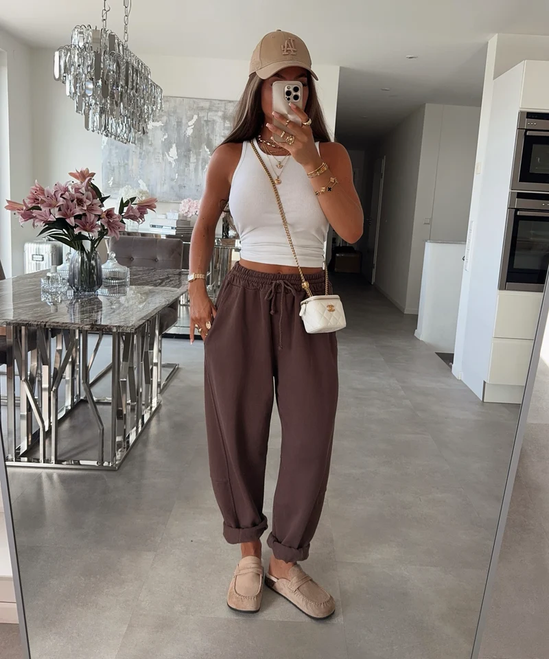 Balloon Jogging Hose Aila Hellbraun