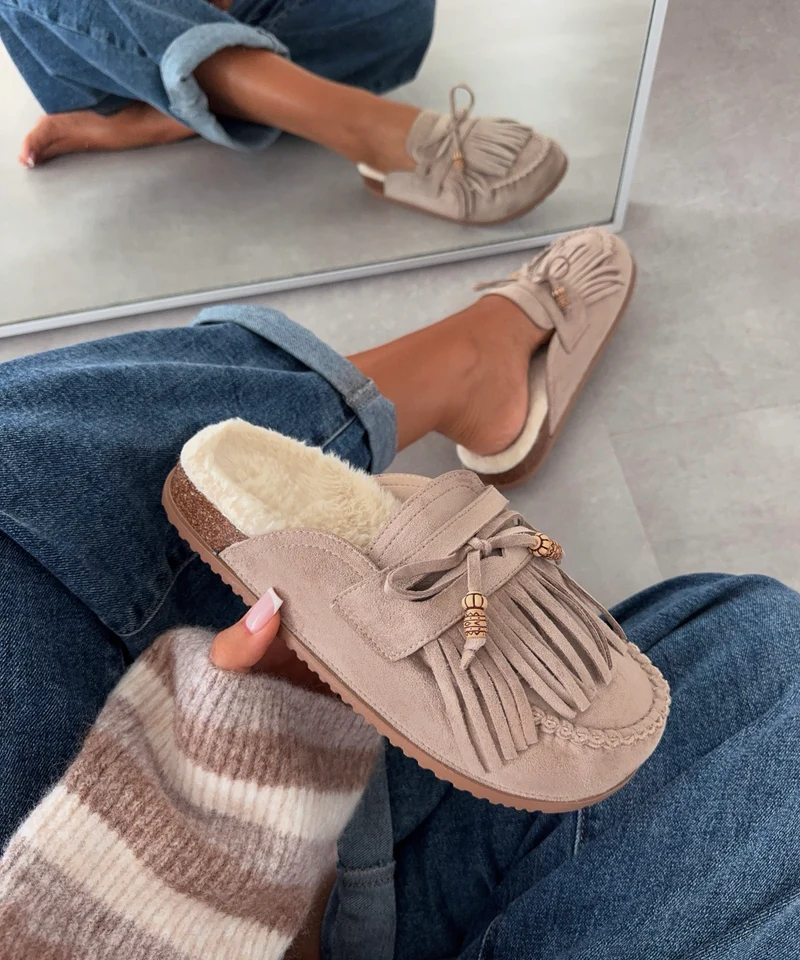 Fell Pantoletten Rina Beige