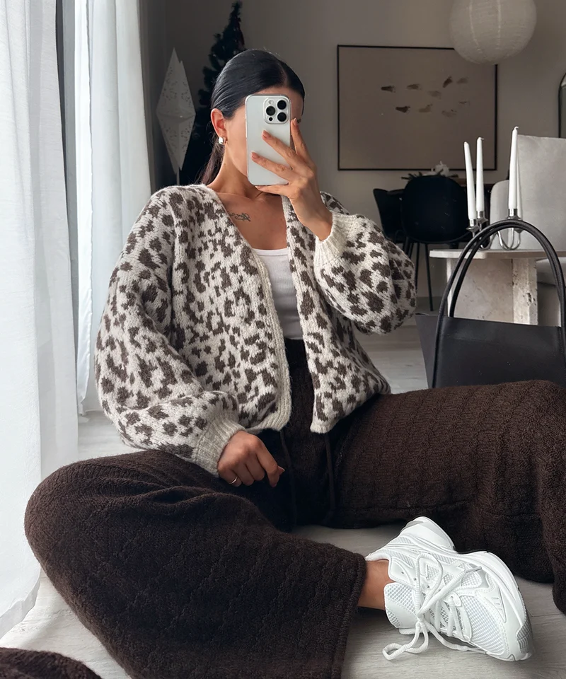 Cardigan Lira Braun Leo