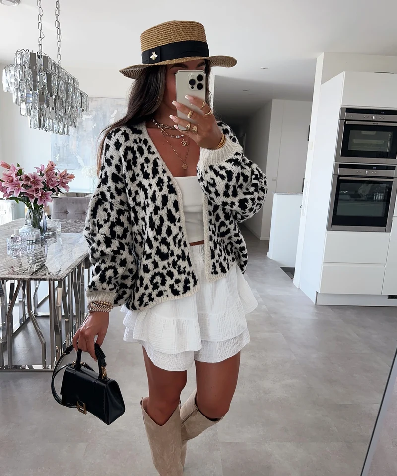 Cardigan Lira Schwarz Leo