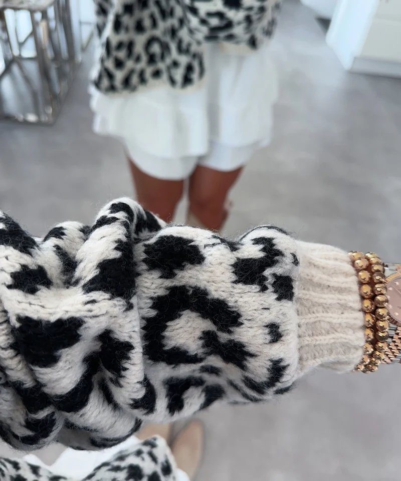 Cardigan Lira Schwarz Leo