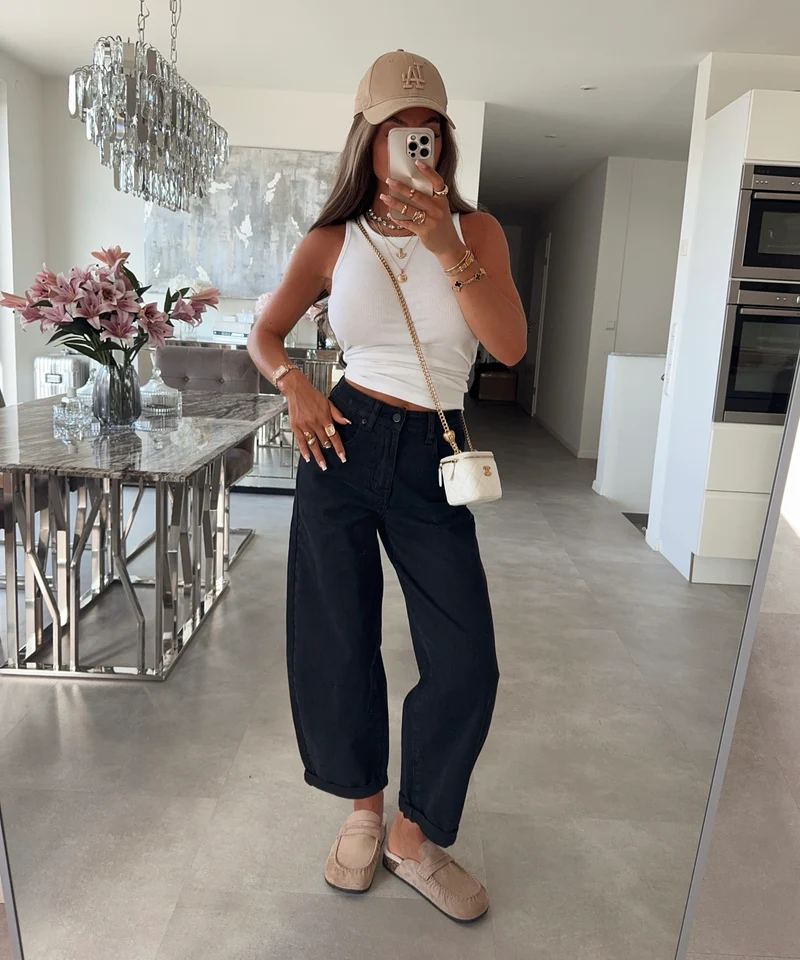 Stretch Balloon Jeans Aviana Schwarz