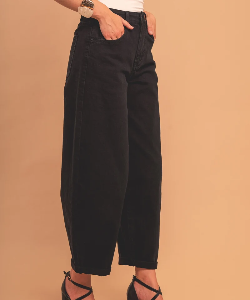 Stretch Balloon Jeans Aviana Schwarz