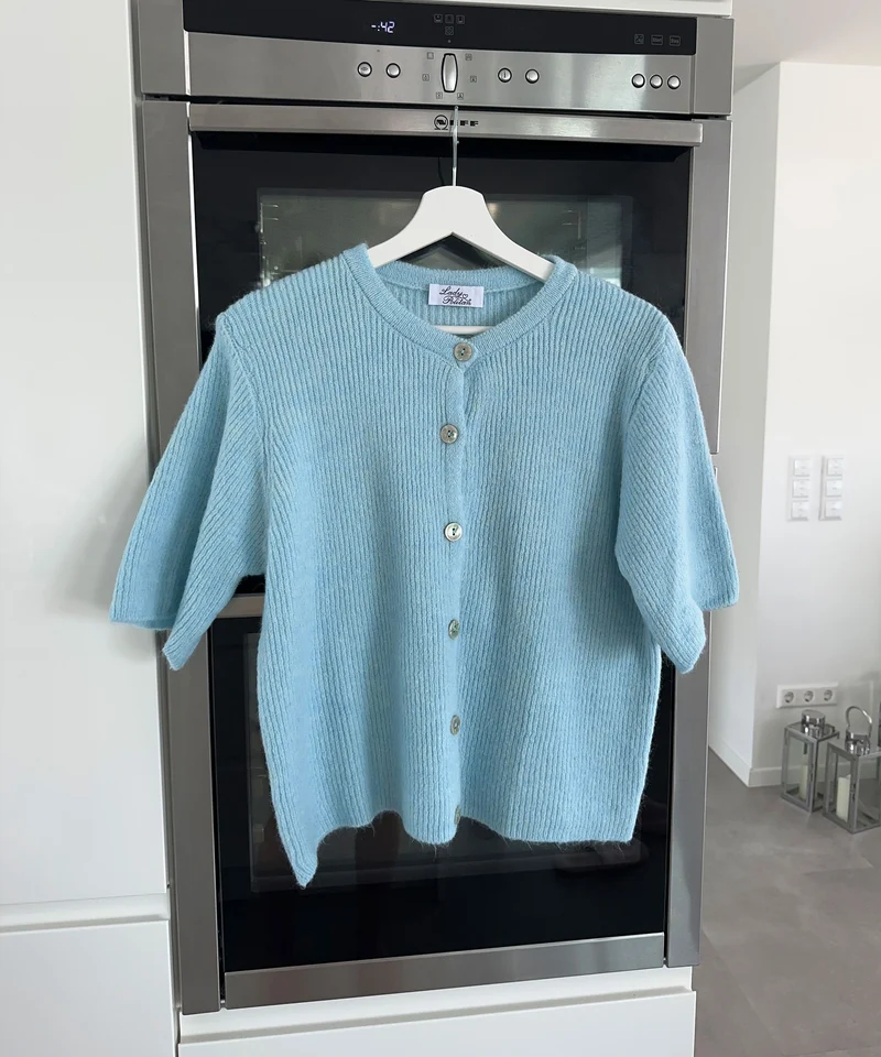 Kurzarm Strickjacke Jesse Hellblau
