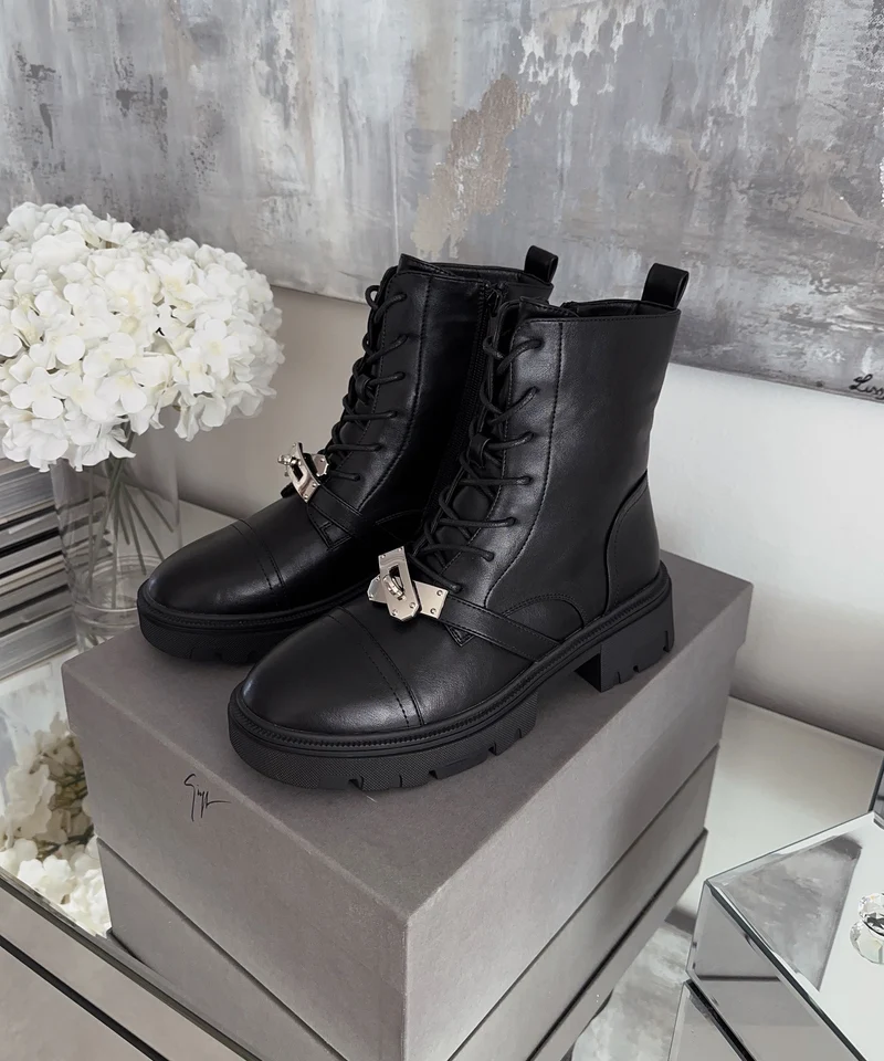 Stiefeletten Hermi Schwarz Silber