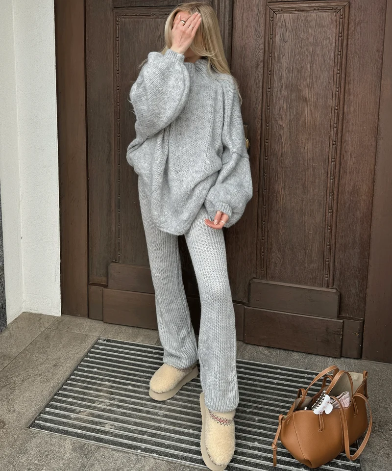 Oversize Pullover Nata Hellgrau