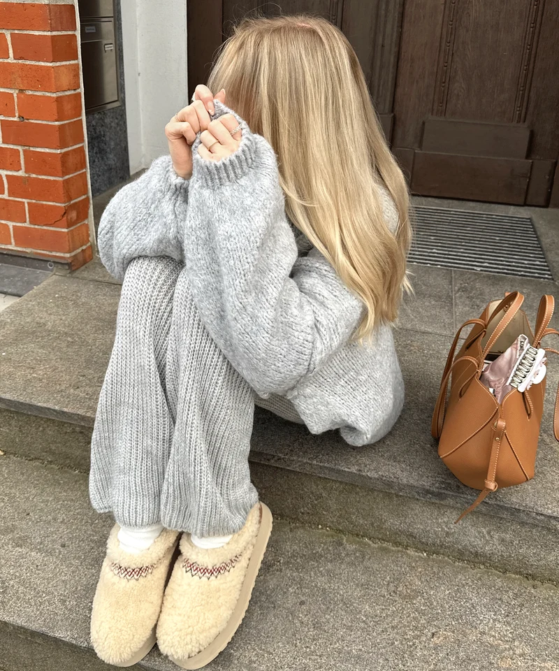 Oversize Pullover Nata Hellgrau