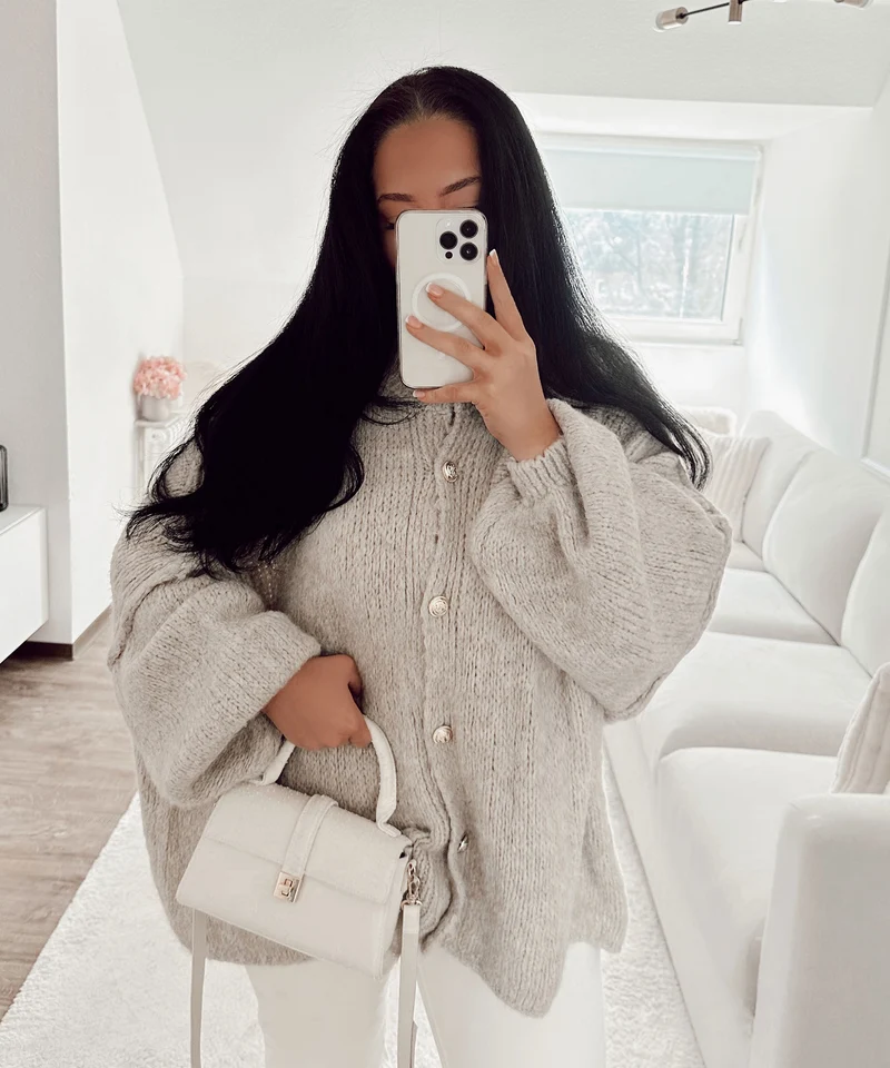 Oversize Strickjacke Jalsien Beige