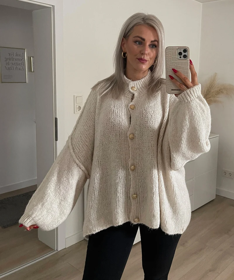 Oversize Strickjacke Jalsien Beige