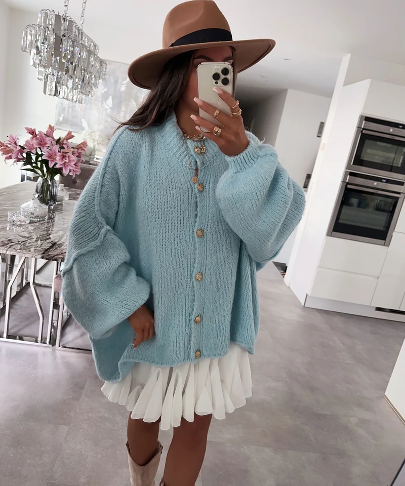 Oversize Strickjacke Jalsien Hellblau