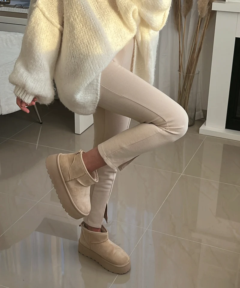 Gefütterte Plateau Boots Nina Beige