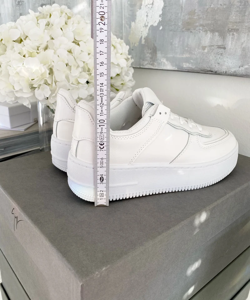 Sneaker Sarai Weiß