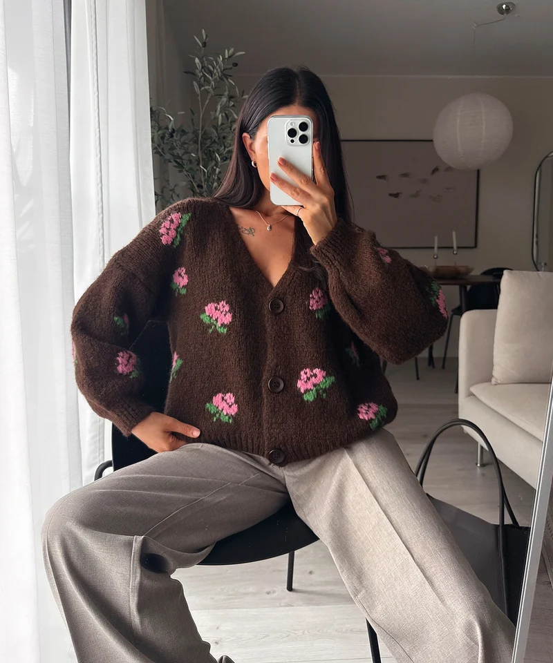 Cardigan Rose Dunkelbraun