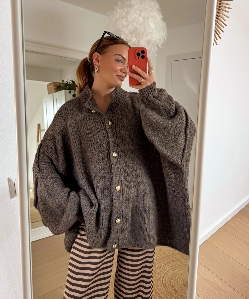 Oversize Strickjacke Jalsien Braun